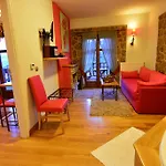Mavraganeiko 4* Synikia Mesi Trikalon