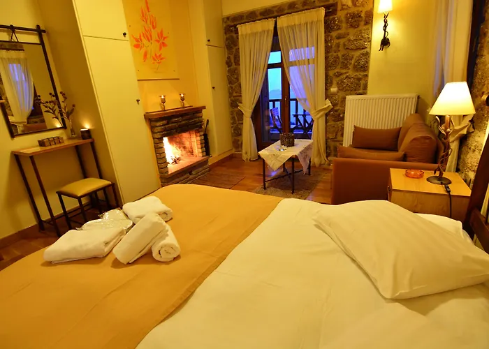 Mavraganeiko בית הארחה Synikia Mesi Trikalon