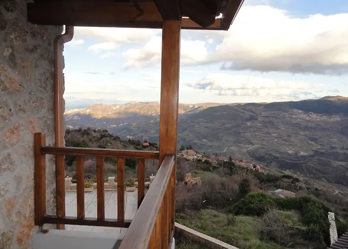 Mavraganeiko Synikia Mesi Trikalon